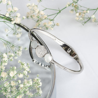 Silver Radiant Circle Cuff/Kada