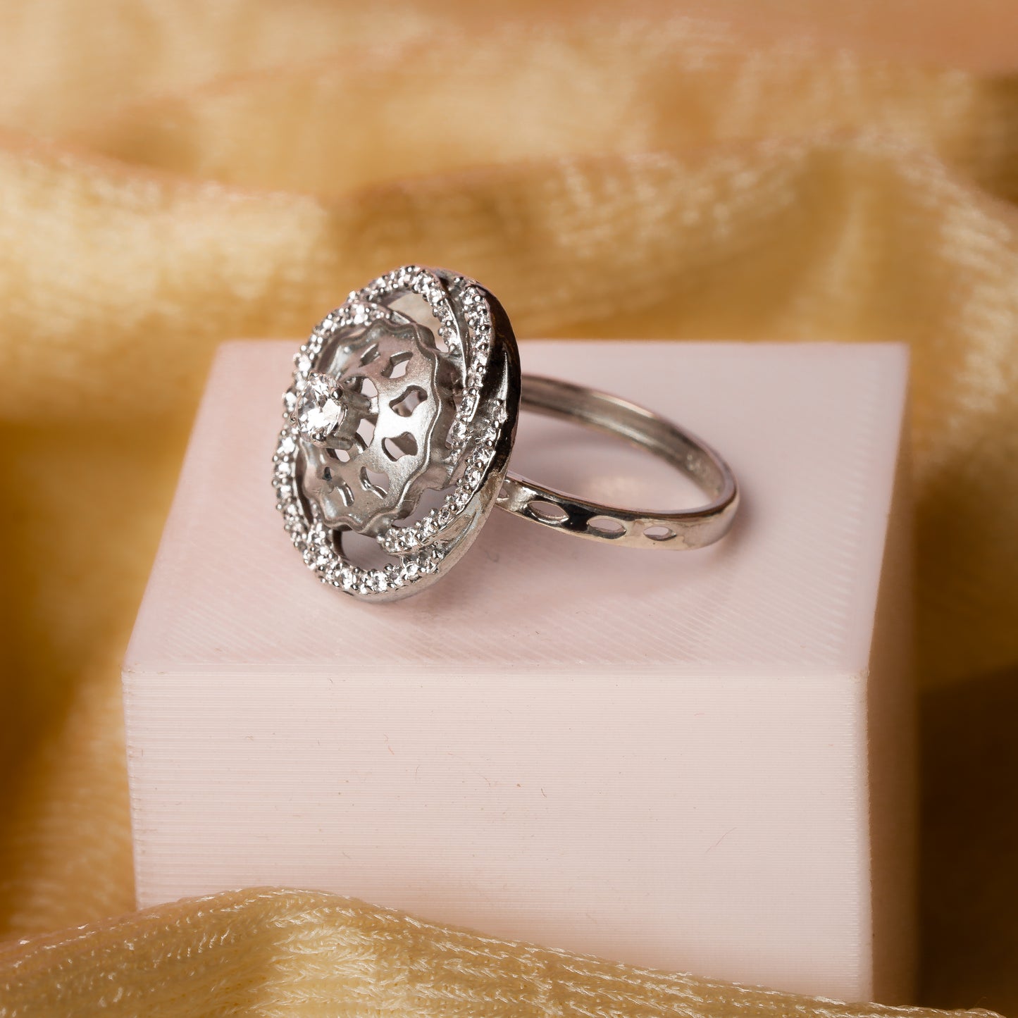 Silver Swirls Elegance Ring