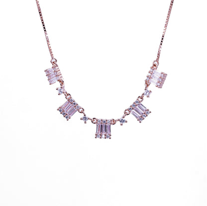 Rosegold Crystal Lattice Chain Pendant