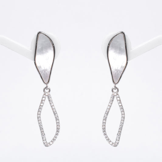 Silver Graceful Gleam Earrings