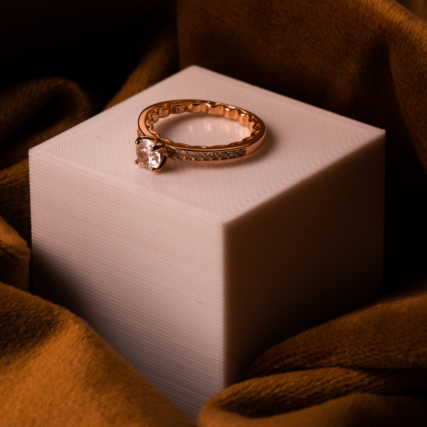 Rose Gold White Frost Ring