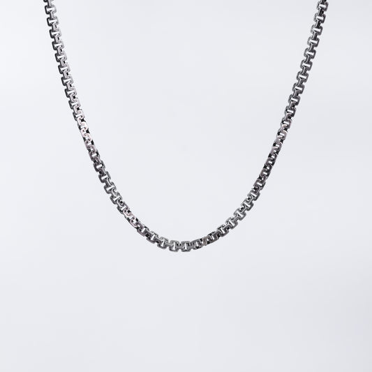 Sturdy Elegance : Silver Men's oxidised heavy link chain